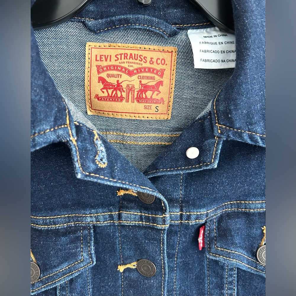 Levi's Denim Trucker Jacket Women's (XS) - Picture 3 of 3